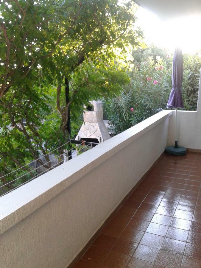 Apartment Milka Petrčane Exterior foto